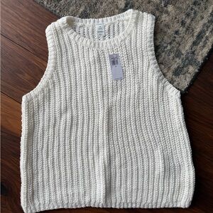 Old Navy sleeveless open stitch sweater